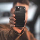 Capa COOL para iPhone 12 / 12 Pro Carbono Preto